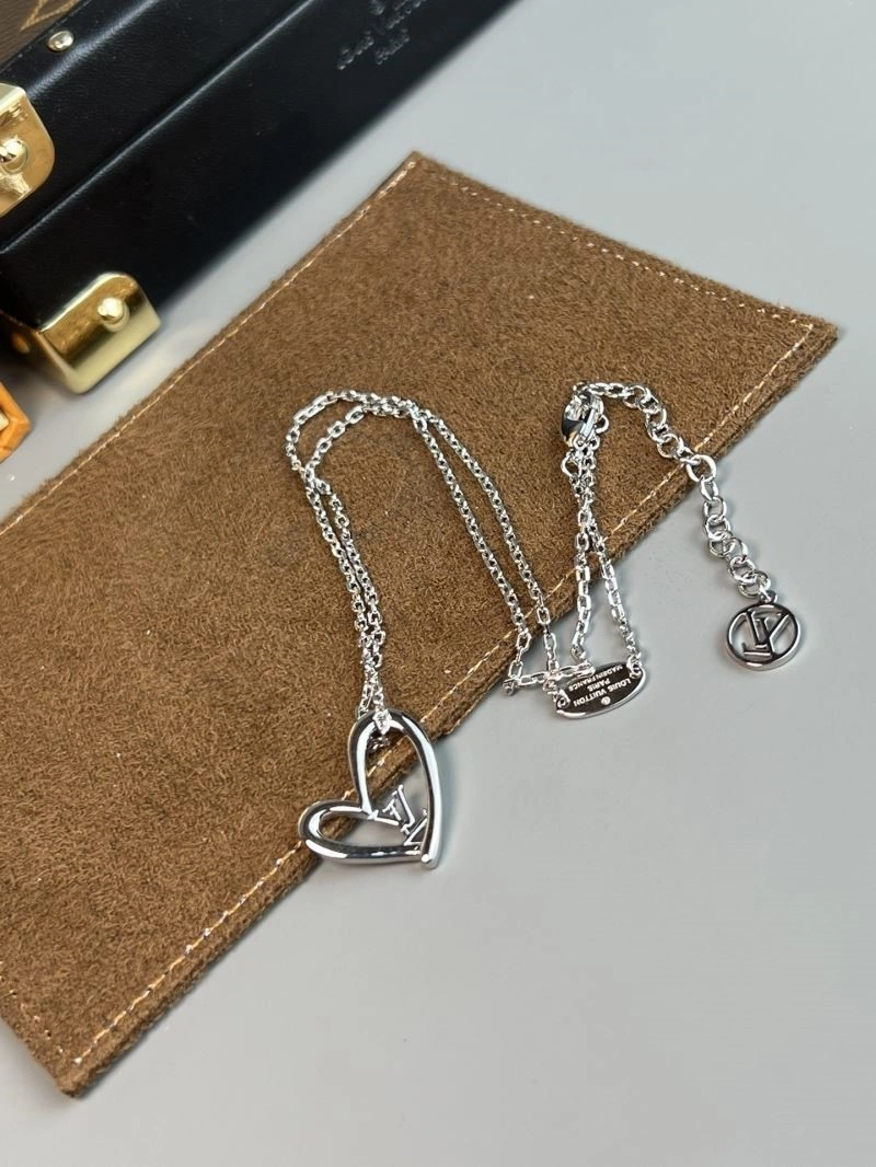 Louis Vuitton Necklaces AllSeason 249759