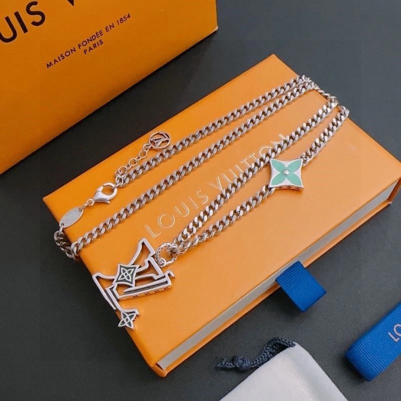 Durable Louis Vuitton Necklaces 249774