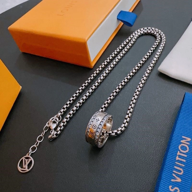 OnTrend Louis Vuitton Necklaces 249783