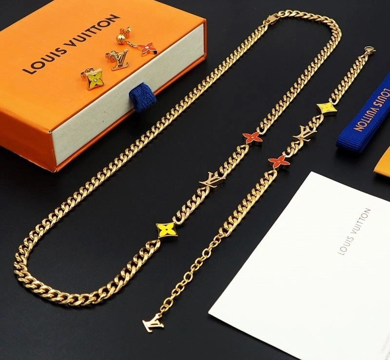Louis Vuitton Necklaces Comfortable 249772