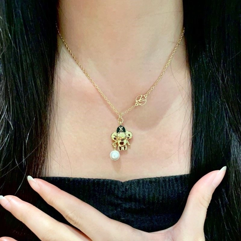 Colorful Louis Vuitton Necklaces 249752