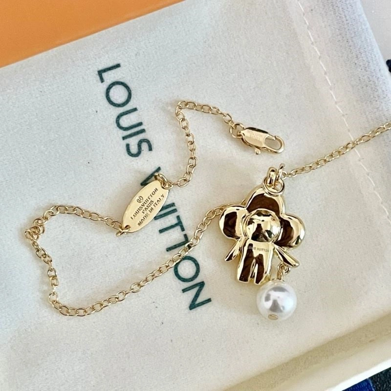 Colorful Louis Vuitton Necklaces 249752