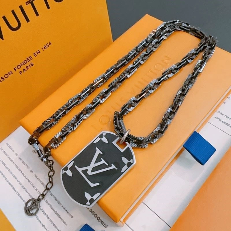Sporty Louis Vuitton Necklaces 249727