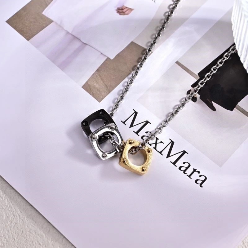 Louis Vuitton Necklaces Functional 249731