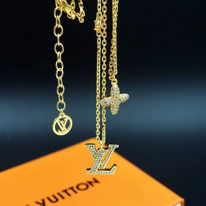 Louis Vuitton Necklaces Timeless 249747