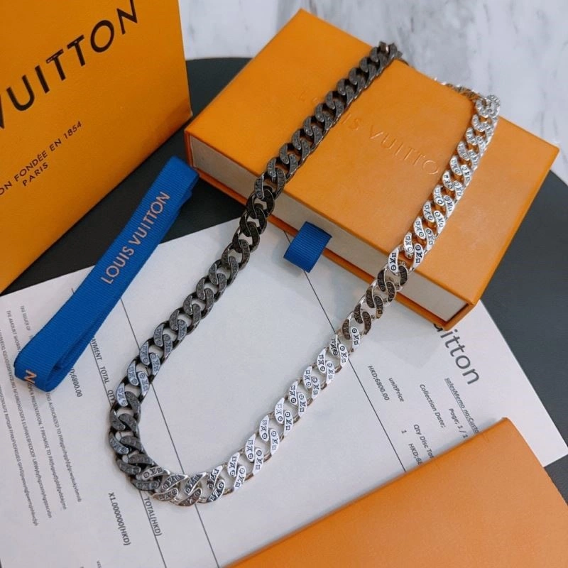 Louis Vuitton Necklaces ComfortFit 249740