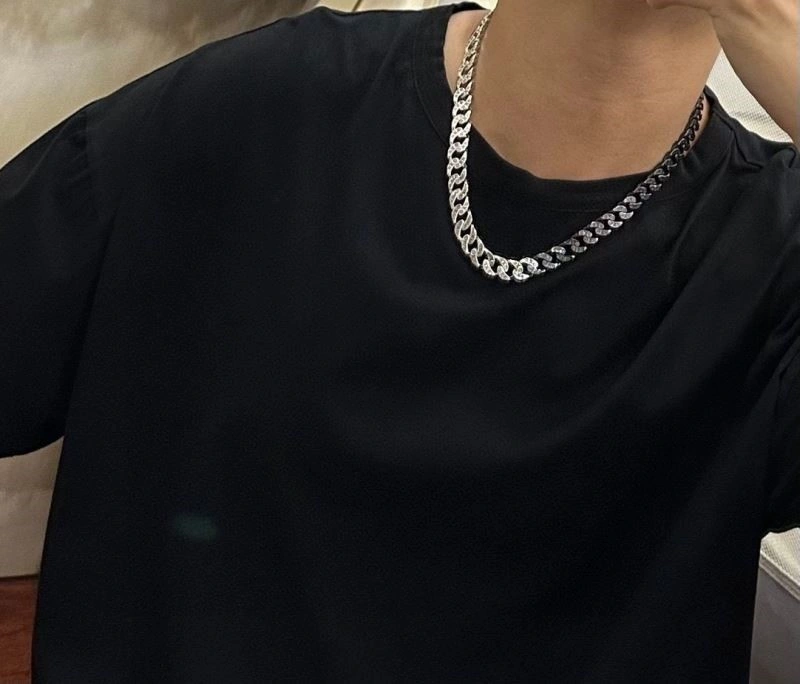 Louis Vuitton Necklaces ComfortFit 249740