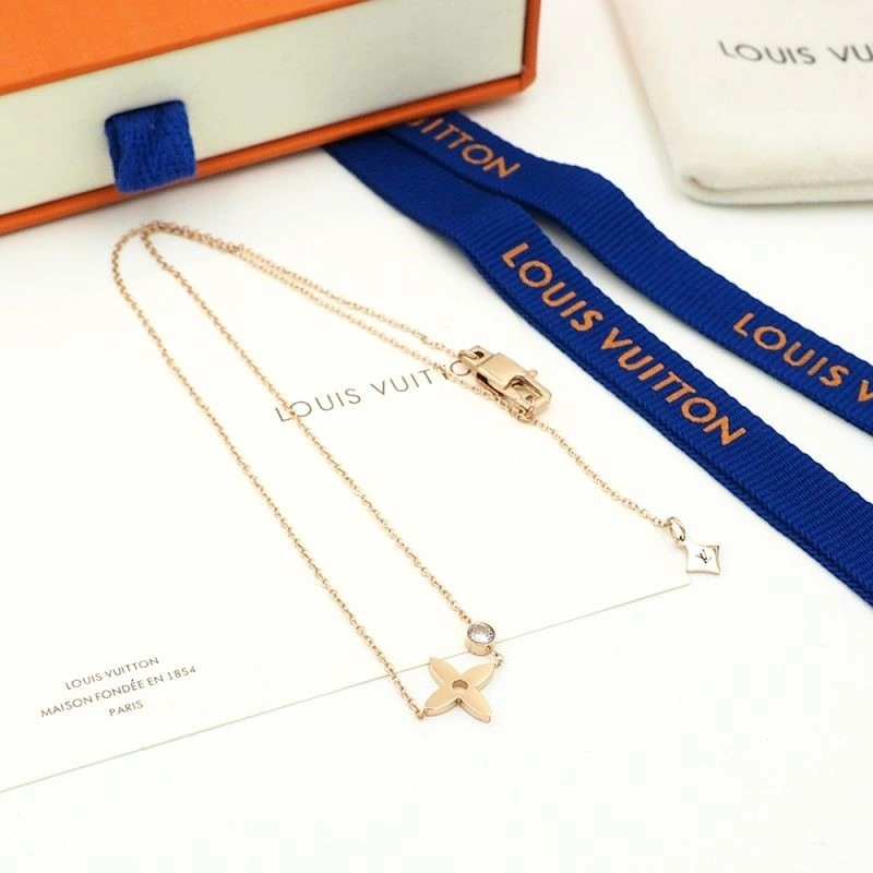 Louis Vuitton Necklaces Cozy 249744