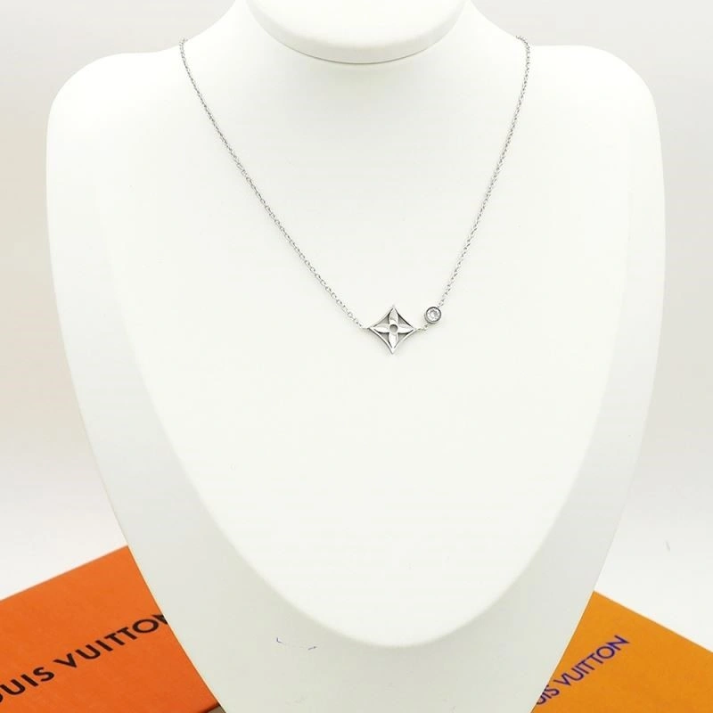 Louis Vuitton Necklaces Premium 249745
