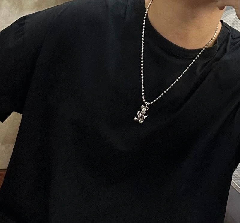 Premium Louis Vuitton Necklaces 249739