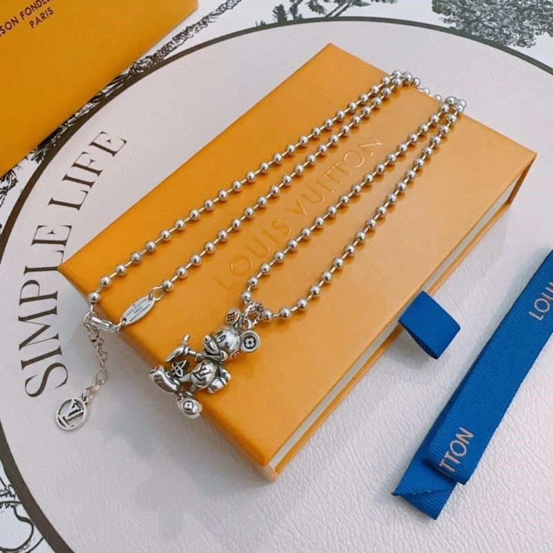 Premium Louis Vuitton Necklaces 249739