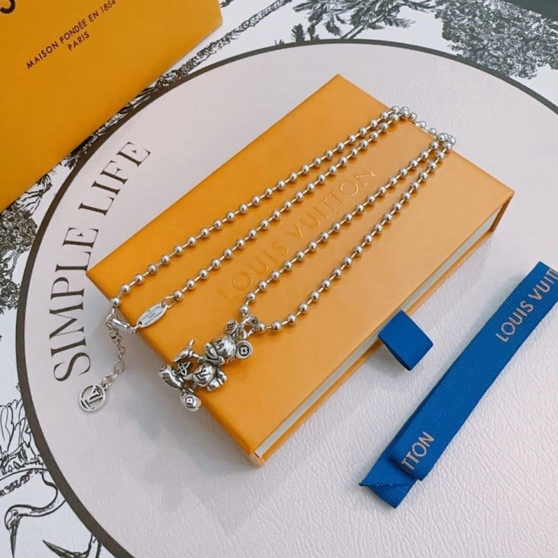 Premium Louis Vuitton Necklaces 249739