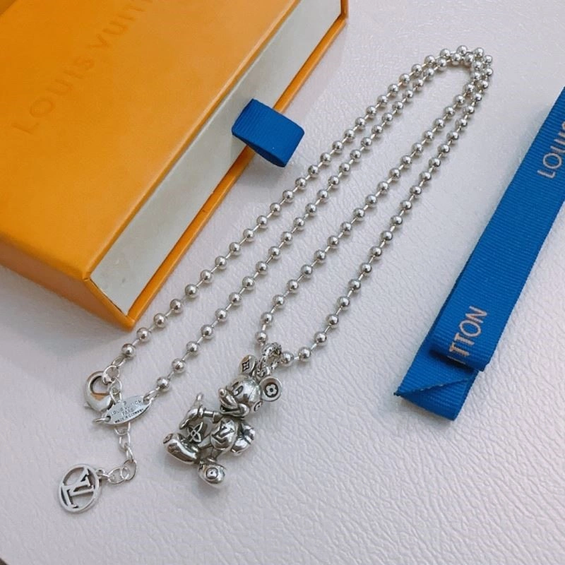 Premium Louis Vuitton Necklaces 249739