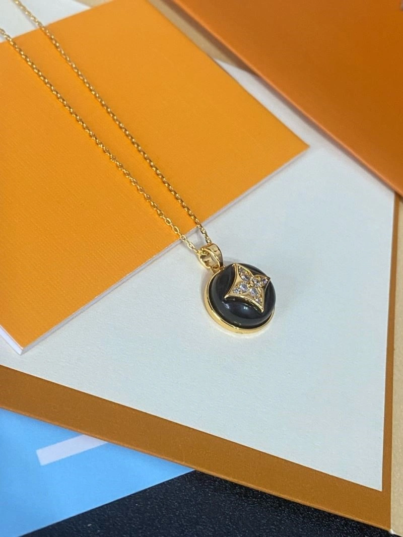 Louis Vuitton Necklaces WaterResistant 249710