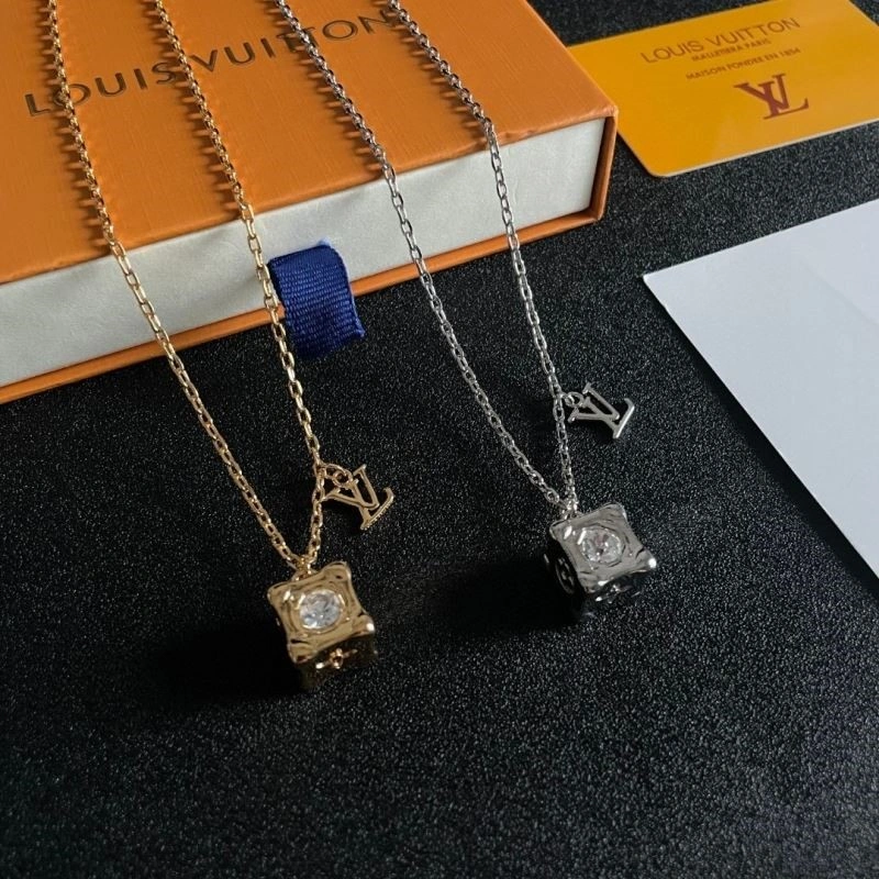 Louis Vuitton Necklaces HighPerformance 249709