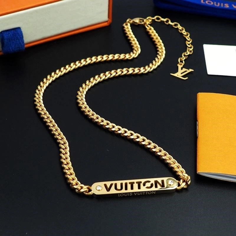 Louis Vuitton Necklaces AllSeason 249676