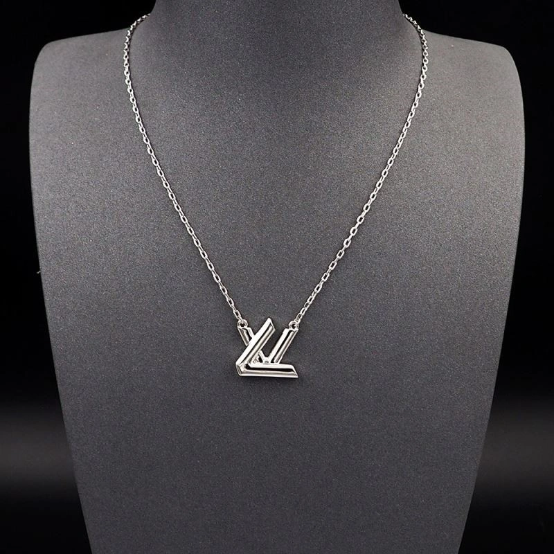 QuickDry Louis Vuitton Necklaces 249705