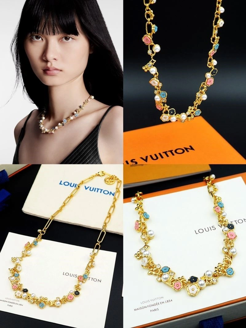 Stretchable Louis Vuitton Necklaces 249707