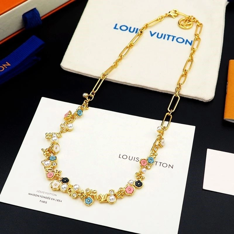 Stretchable Louis Vuitton Necklaces 249707