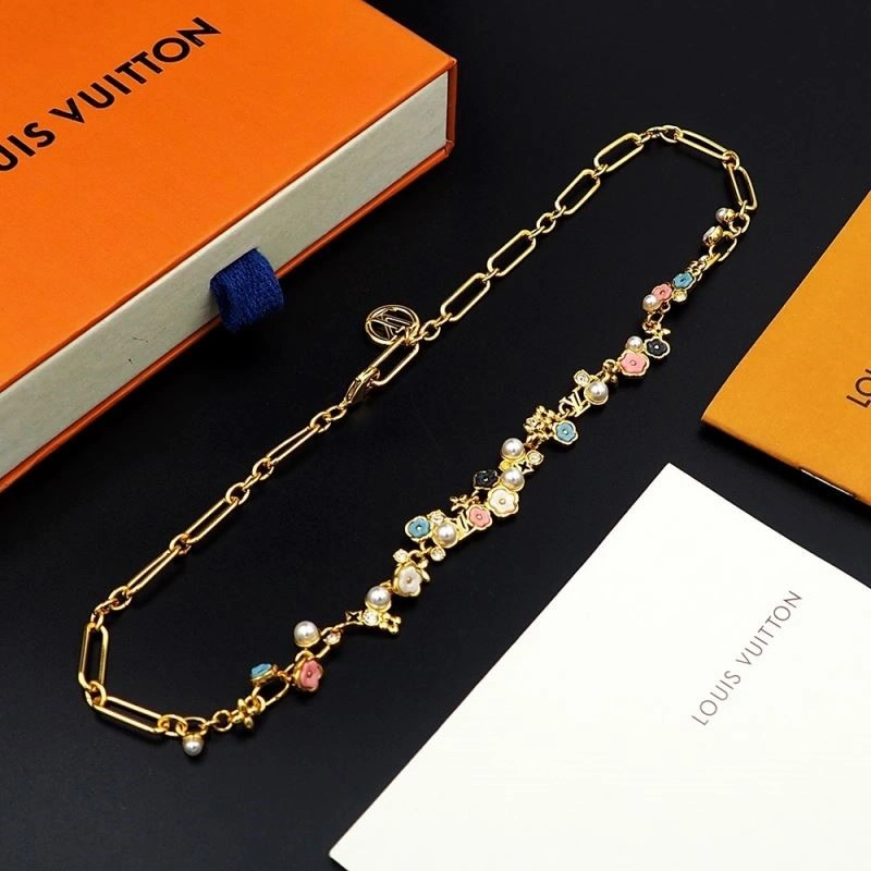 Stretchable Louis Vuitton Necklaces 249707