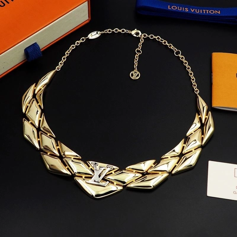 Louis Vuitton Necklaces Upgraded 249679