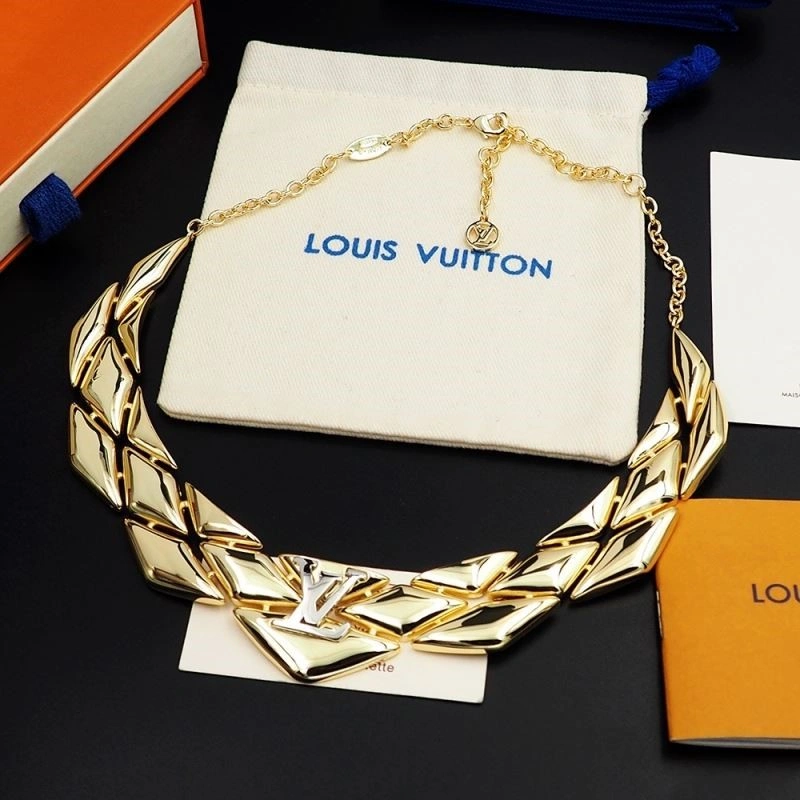 Louis Vuitton Necklaces Upgraded 249679