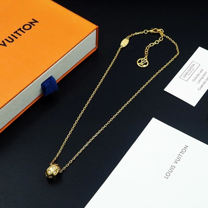 Unique Louis Vuitton Necklaces 249706