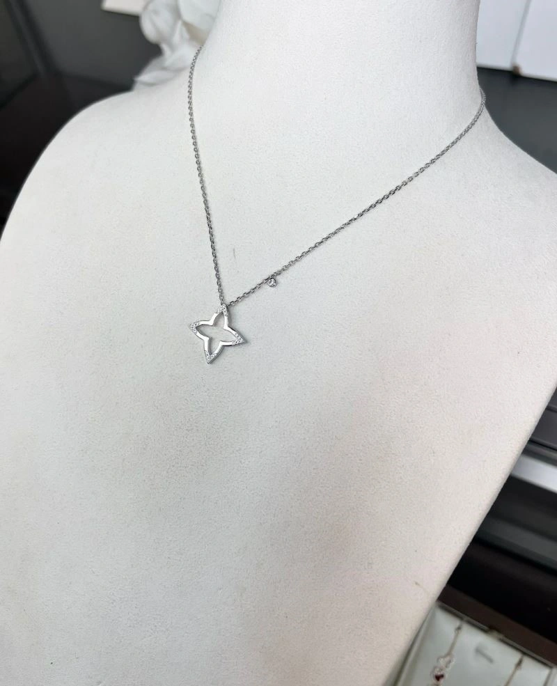 Louis Vuitton Necklaces Sustainable 249684