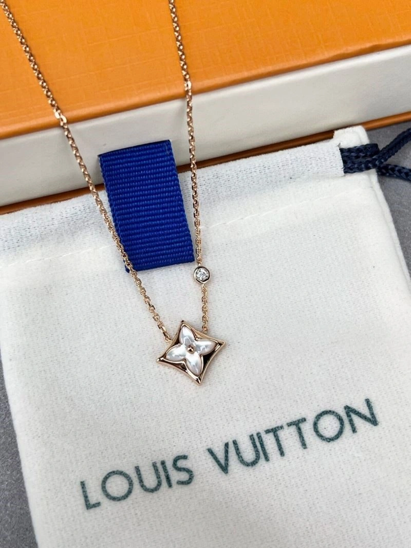 Louis Vuitton Necklaces Durable 249695