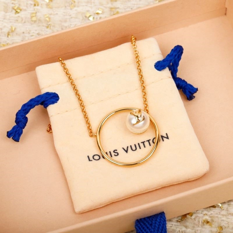 Louis Vuitton Necklaces WeatherProof 249696