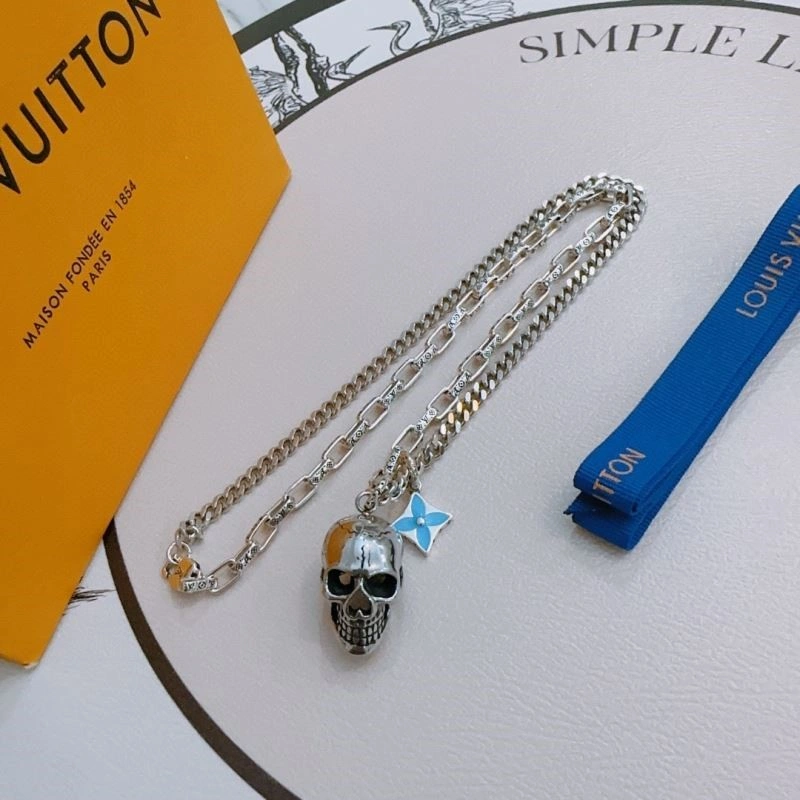 Louis Vuitton Necklaces Lightweight 249675