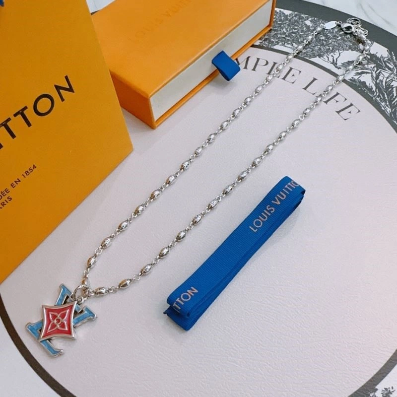 Louis Vuitton Necklaces Thermal 249674