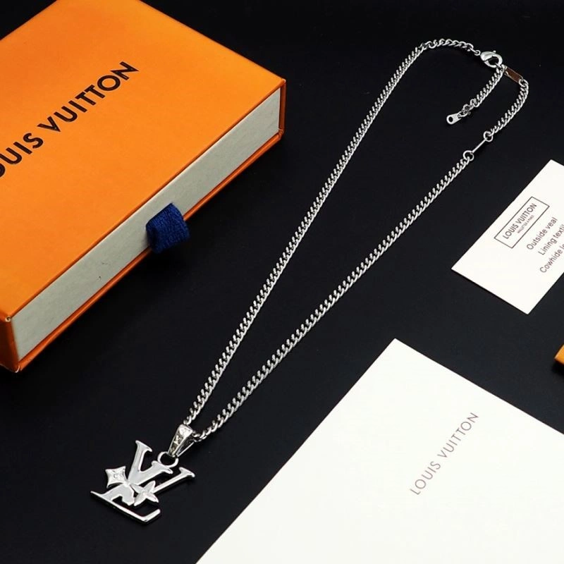 Louis Vuitton Necklaces ZipUp 249671