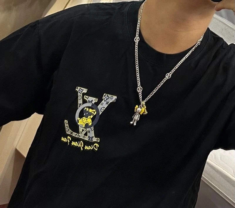 Durable Louis Vuitton Necklaces 249661