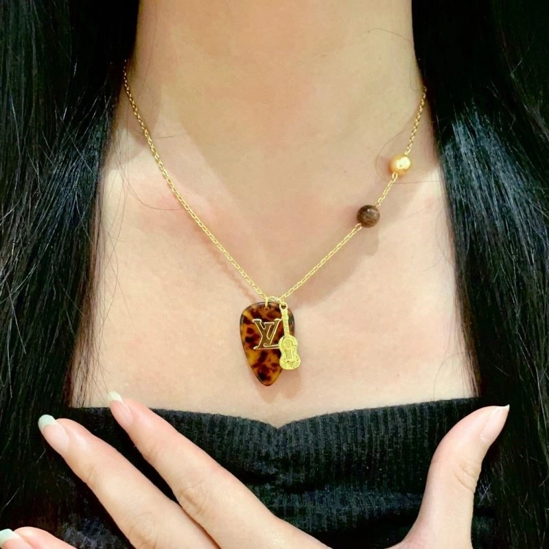 DailyWear Louis Vuitton Necklaces 249393
