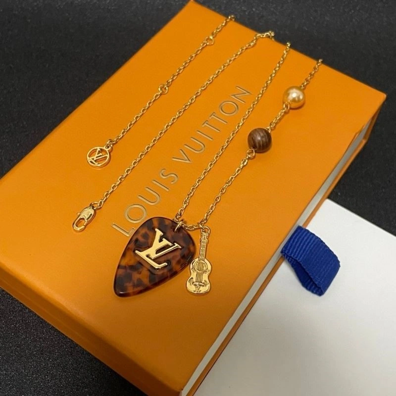 DailyWear Louis Vuitton Necklaces 249393