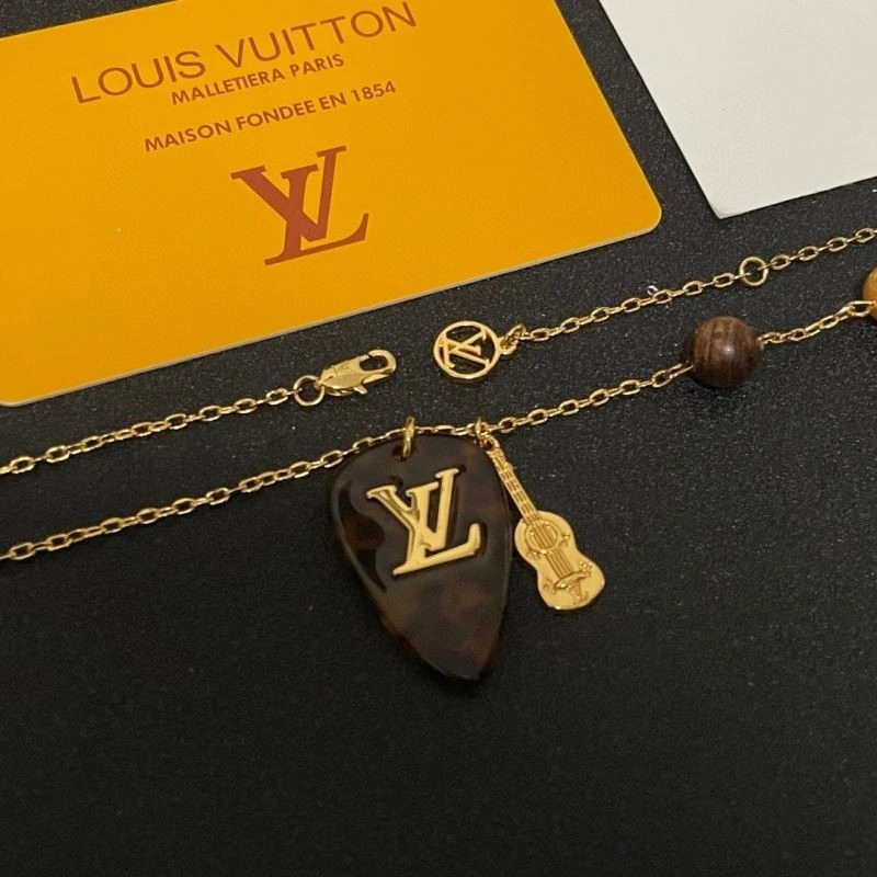 DailyWear Louis Vuitton Necklaces 249393