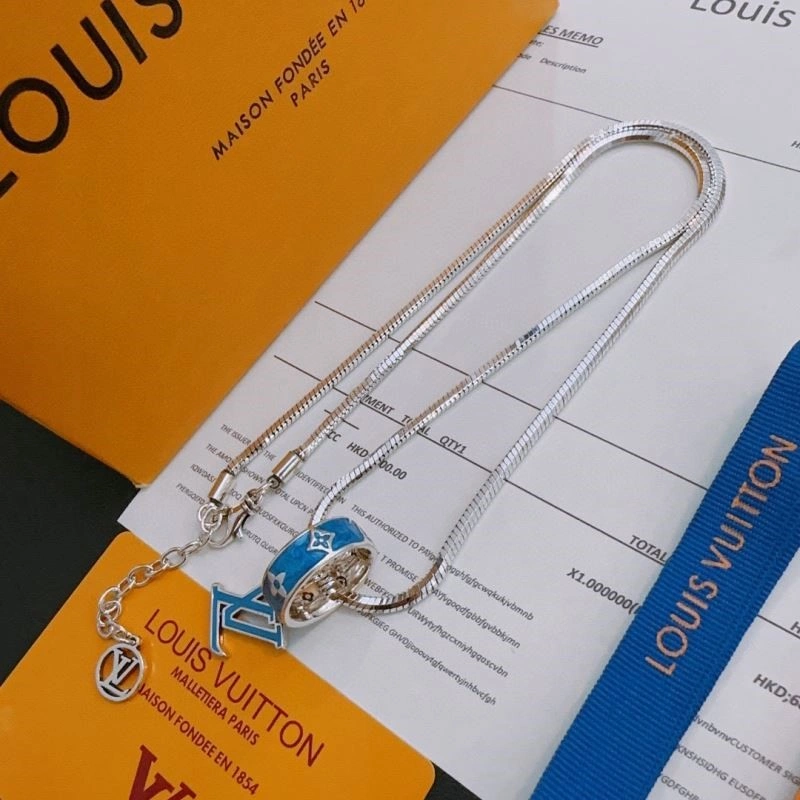 Louis Vuitton Necklaces HighPerformance 249391