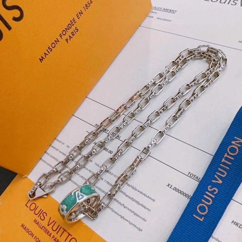 Louis Vuitton Necklaces TimelessDesign 249392