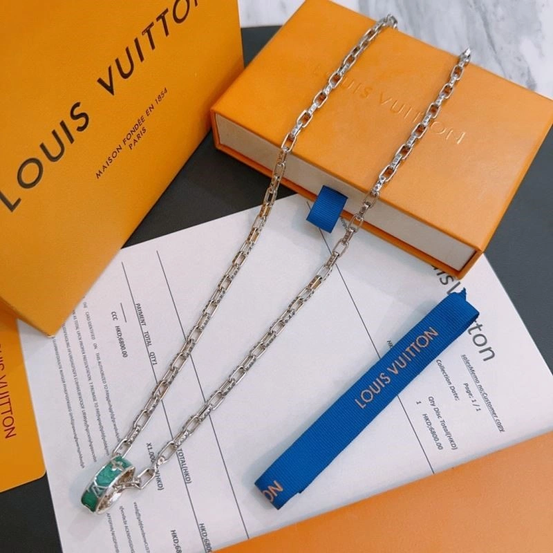 Louis Vuitton Necklaces TimelessDesign 249392