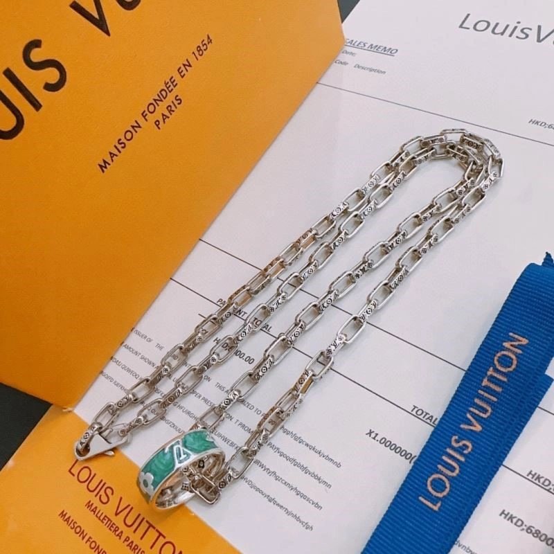Louis Vuitton Necklaces TimelessDesign 249392