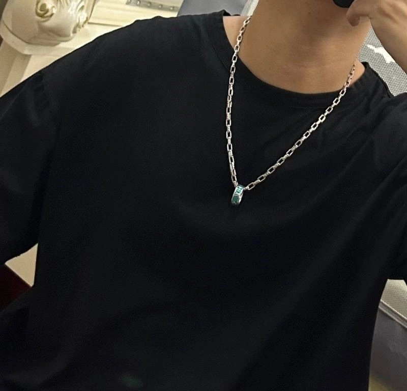Louis Vuitton Necklaces TimelessDesign 249392