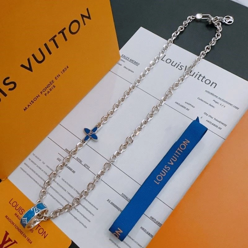 Louis Vuitton Necklaces Lightweight 249390