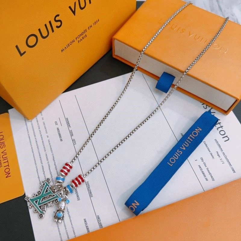 Louis Vuitton Necklaces Timeless 249389