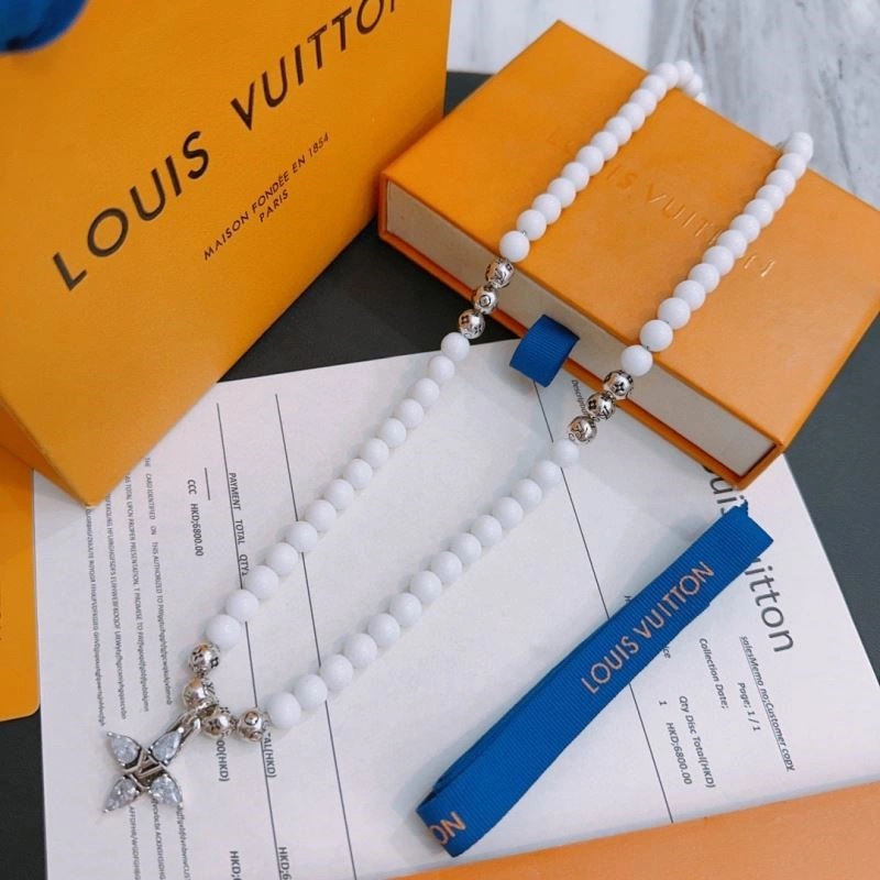 AllSeason Louis Vuitton Necklaces 249388