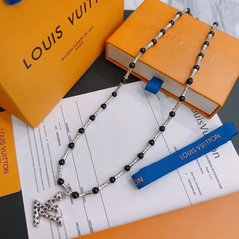 Durable Louis Vuitton Necklaces 249386