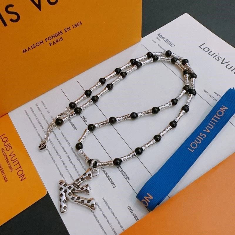 Durable Louis Vuitton Necklaces 249386