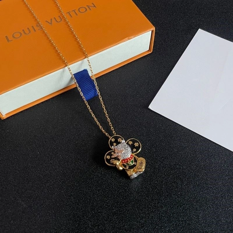 Louis Vuitton Necklaces Minimalist 249383