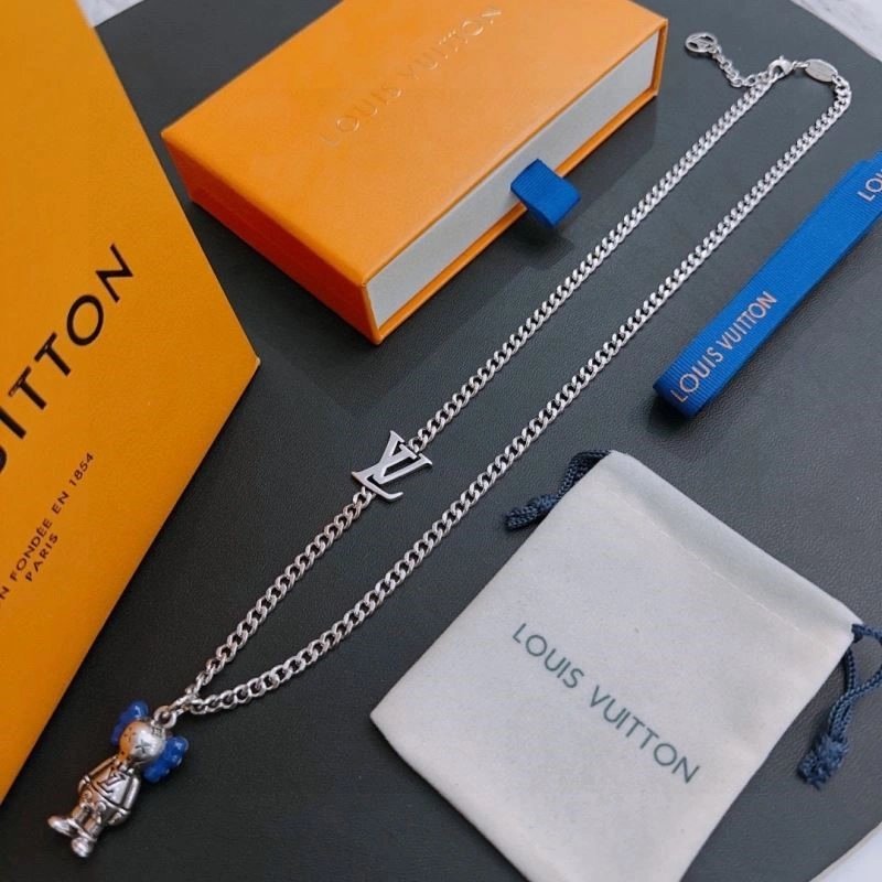 Louis Vuitton Necklaces Durable 249374