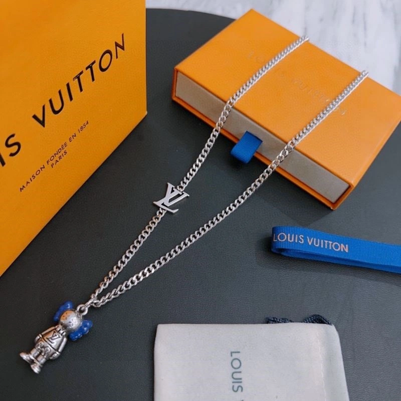 Louis Vuitton Necklaces Durable 249374